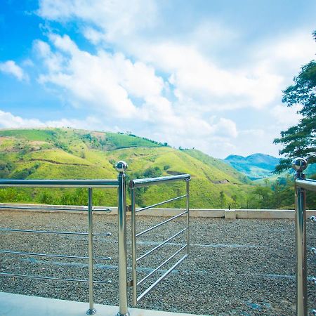 Hidden Valley Hill View Cottage Vagamon By Voye Homes Экстерьер фото