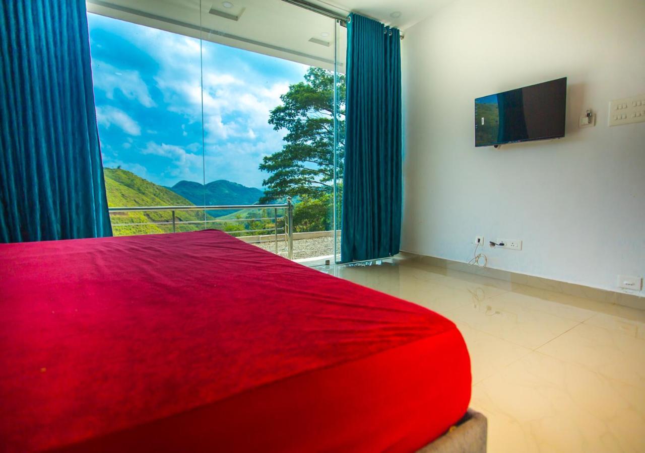 Hidden Valley Hill View Cottage Vagamon By Voye Homes Экстерьер фото